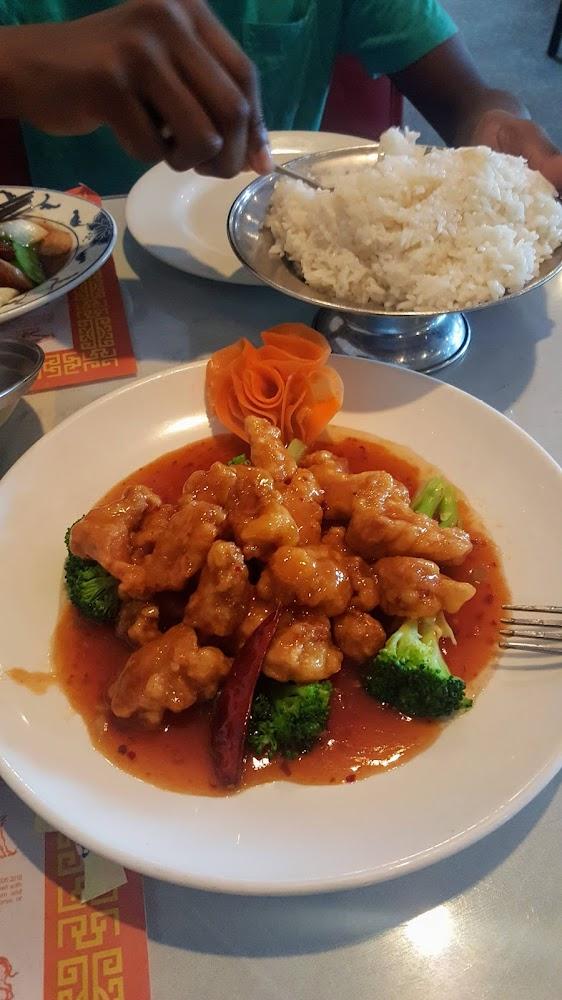 Da Chen Chinese Restaurant